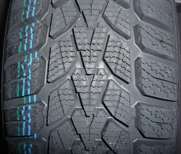 Dunlop Winter Response 2 175/65 R14  82T